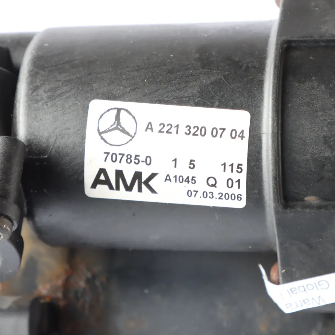 Pneumatic Compressor Mercedes C216 W221 Petrol Air Suspension Pump to with Part number A2213200704 Pneumatic Compressor Mercedes C216 W221 Petrol Air Suspension Pump - SKU A2213200704 - Part number A2213200704