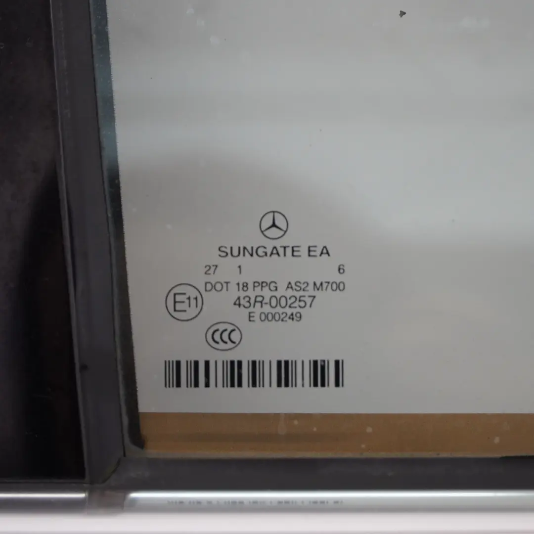 Mercedes W221 Long Rear Right Door O/S Door Schwarz Black - 040 - SKU A2217300605-BLA - Part number A2217300605