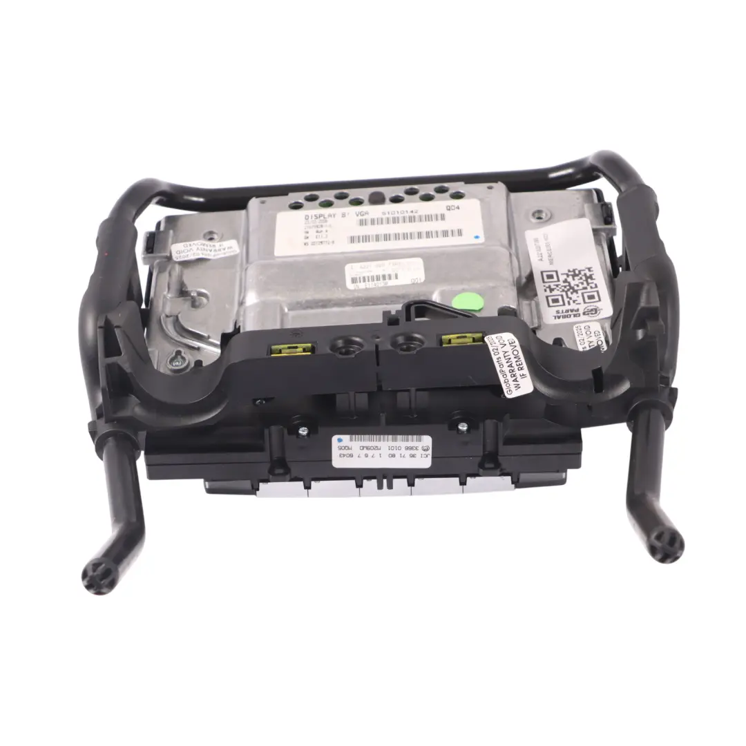 Poggiatesta Monitor Unità intrattenimento posteriore per Mercedes W221 con numero di parte A2218207389 Mercedes W221 Poggiatesta Monitor Unità intrattenimento posteriore - SKU A2218207389 - Numero di parte A2218207389