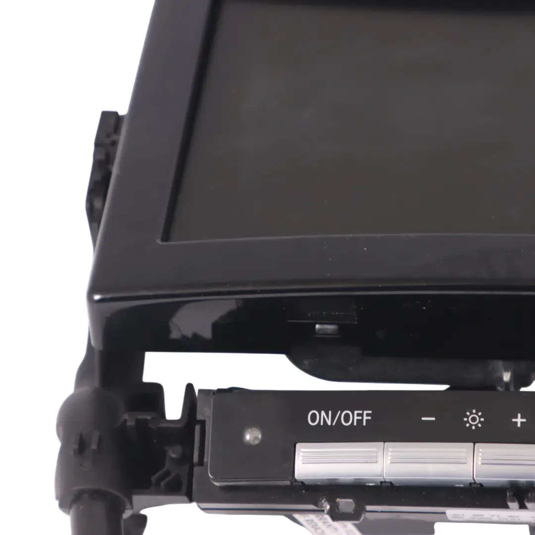 Poggiatesta Monitor Unità intrattenimento posteriore per Mercedes W221 con numero di parte A2218207389 Mercedes W221 Poggiatesta Monitor Unità intrattenimento posteriore - SKU A2218207389 - Numero di parte A2218207389