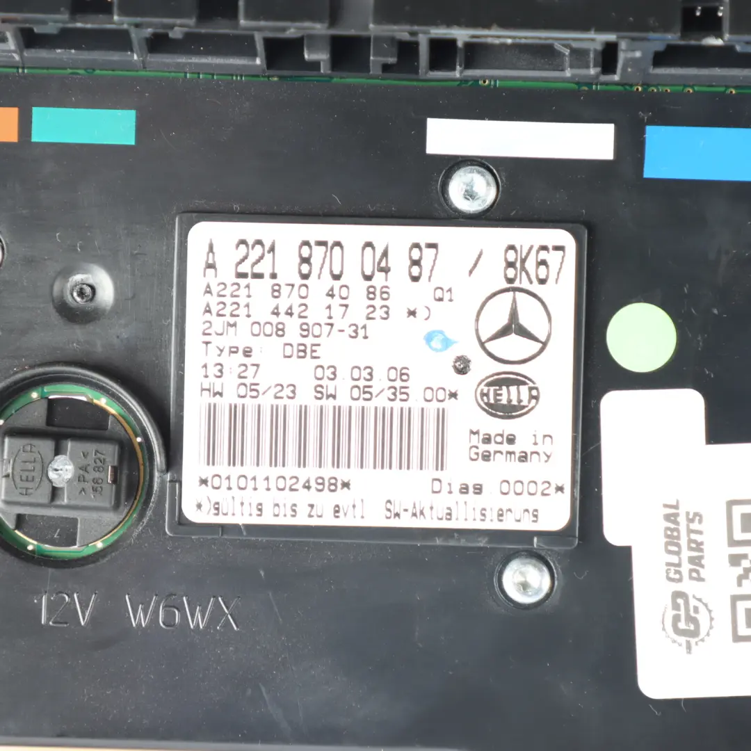 Mercedes W221 Lampka Podsufitki Panel Oświetlenie Wnętrza - SKU A2218700487 - Numer Części A2218700487