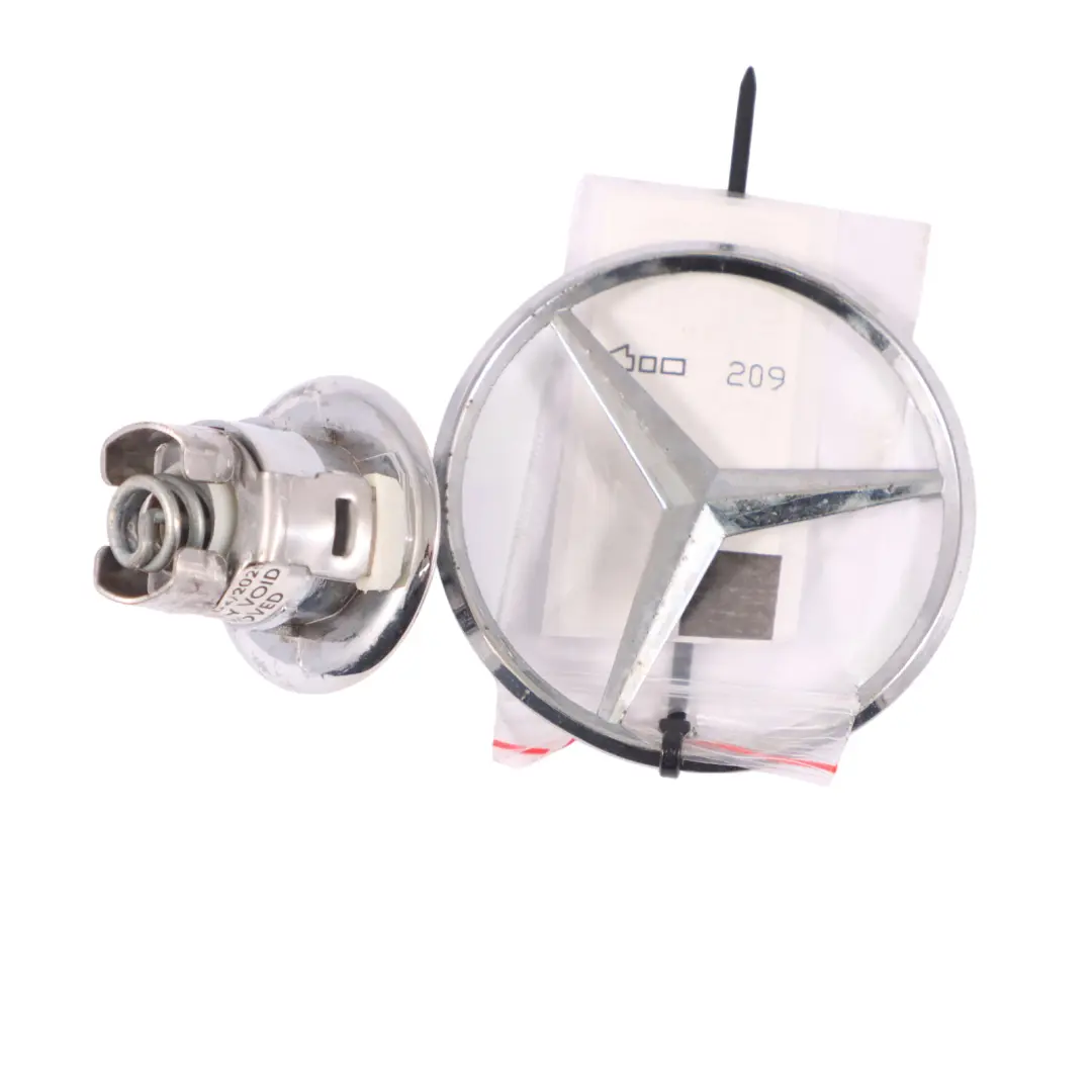 Emblème étoile surélevée Mercedes W204 W211 W212 W221 W222 Insigne de capot pour à propos du numéro de pièce A2218800086 Emblème étoile surélevée Mercedes W204 W211 W212 W221 W222 Insigne de capot - SKU A2218800086-1 - Numéro de pièce A2218800086