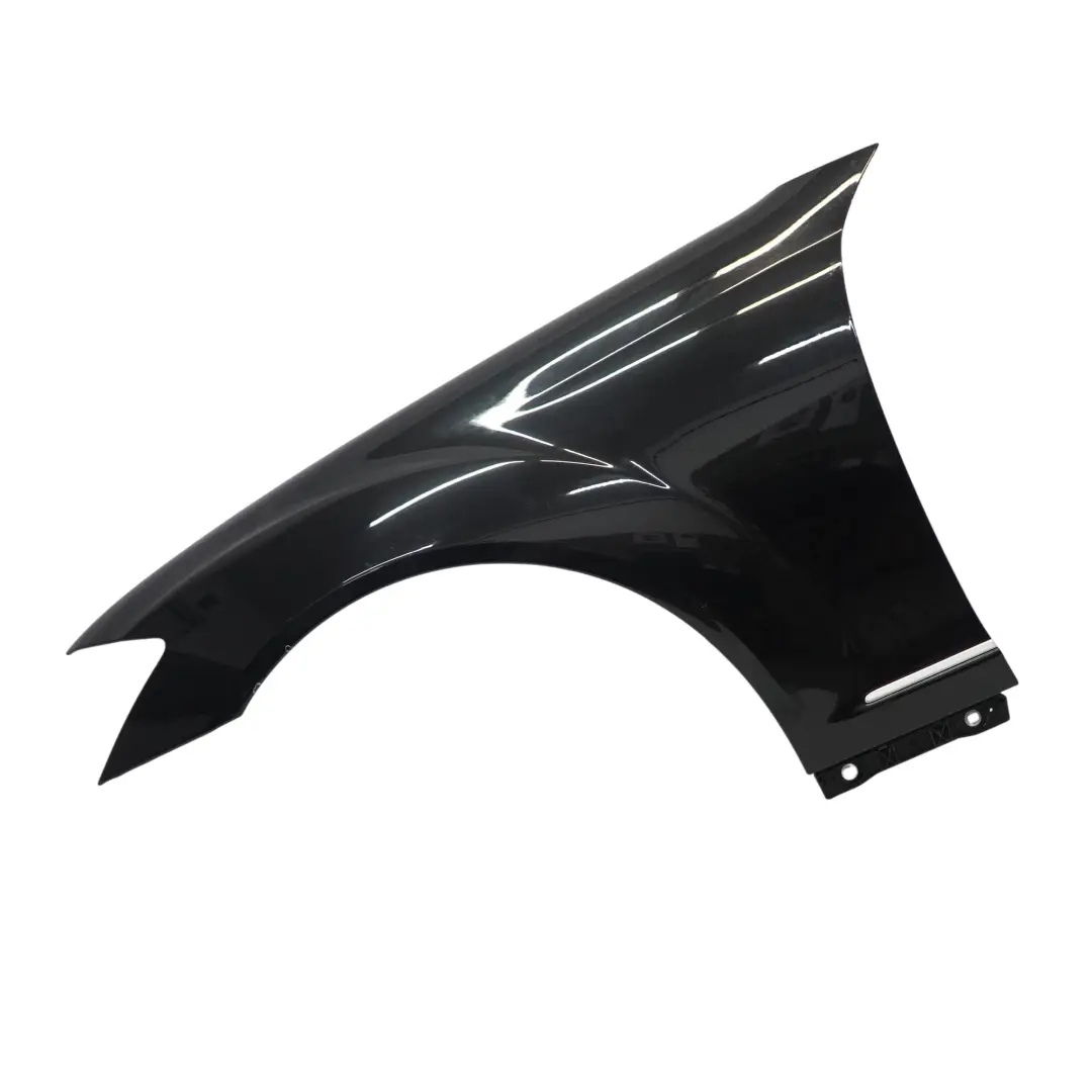 Panel de ala Delantero Izquierdo Panel lateral pintado nero - 040 para Mercedes W221 con número de pieza A2218800118 Mercedes W221 Panel de ala Delantero Izquierdo Panel lateral pintado nero - 040 - SKU A2218800118-BLK - Número de pieza A2218800118