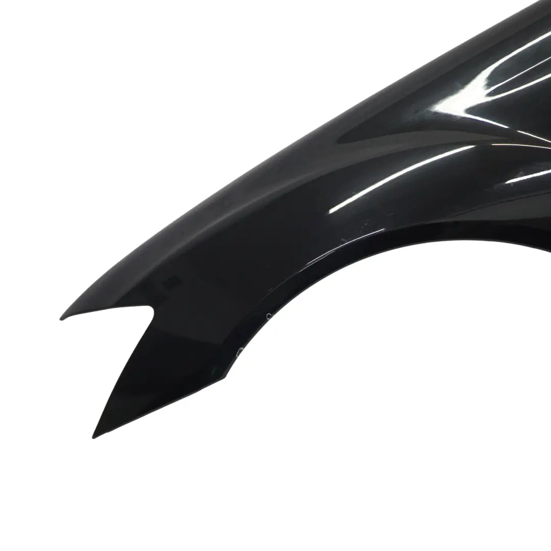 Panel de ala Delantero Izquierdo Panel lateral pintado nero - 040 para Mercedes W221 con número de pieza A2218800118 Mercedes W221 Panel de ala Delantero Izquierdo Panel lateral pintado nero - 040 - SKU A2218800118-BLK - Número de pieza A2218800118