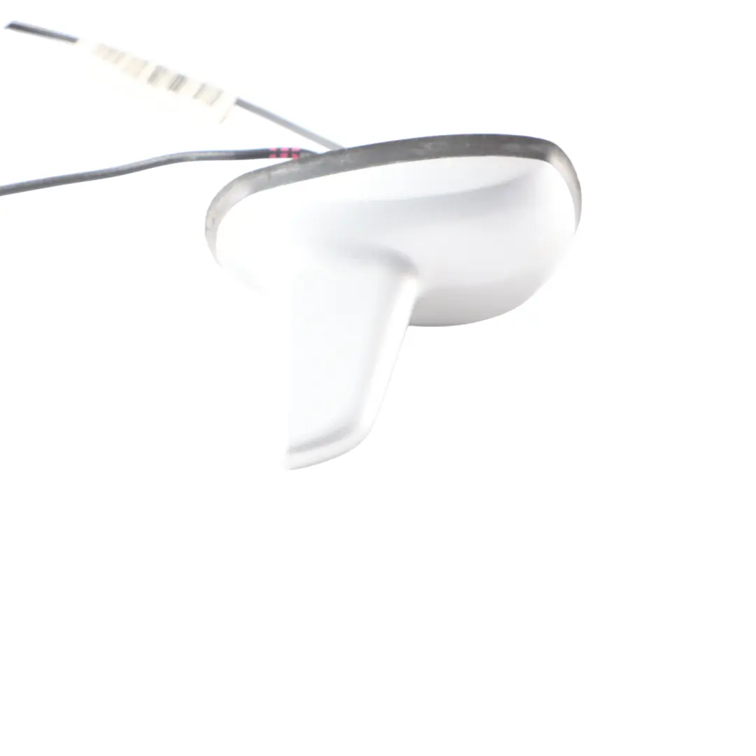 Antenna A Tetto A Pinna Di Squalo Iridium Silver - 775 per Mercedes W221 con numero di parte A2219050236 Mercedes W221 Antenna A Tetto A Pinna Di Squalo Iridium Silver - 775 - SKU A2219050236-IRS - Numero di parte A2219050236