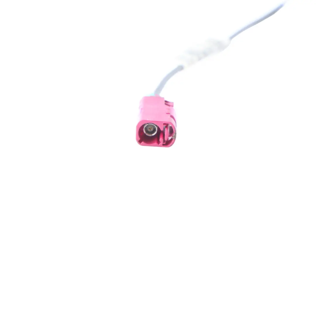 Antenna A Tetto A Pinna Di Squalo Iridium Silver - 775 per Mercedes W221 con numero di parte A2219050236 Mercedes W221 Antenna A Tetto A Pinna Di Squalo Iridium Silver - 775 - SKU A2219050236-IRS - Numero di parte A2219050236