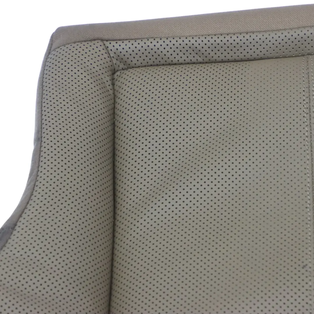 Vordersitz Abdeckung beheizt links Leder braun für Mercedes W221 mit Teilenummer A2219101346 Mercedes W221 Vordersitz Abdeckung beheizt links Leder braun - SKU A2219101346 - Teilenummer A2219101346