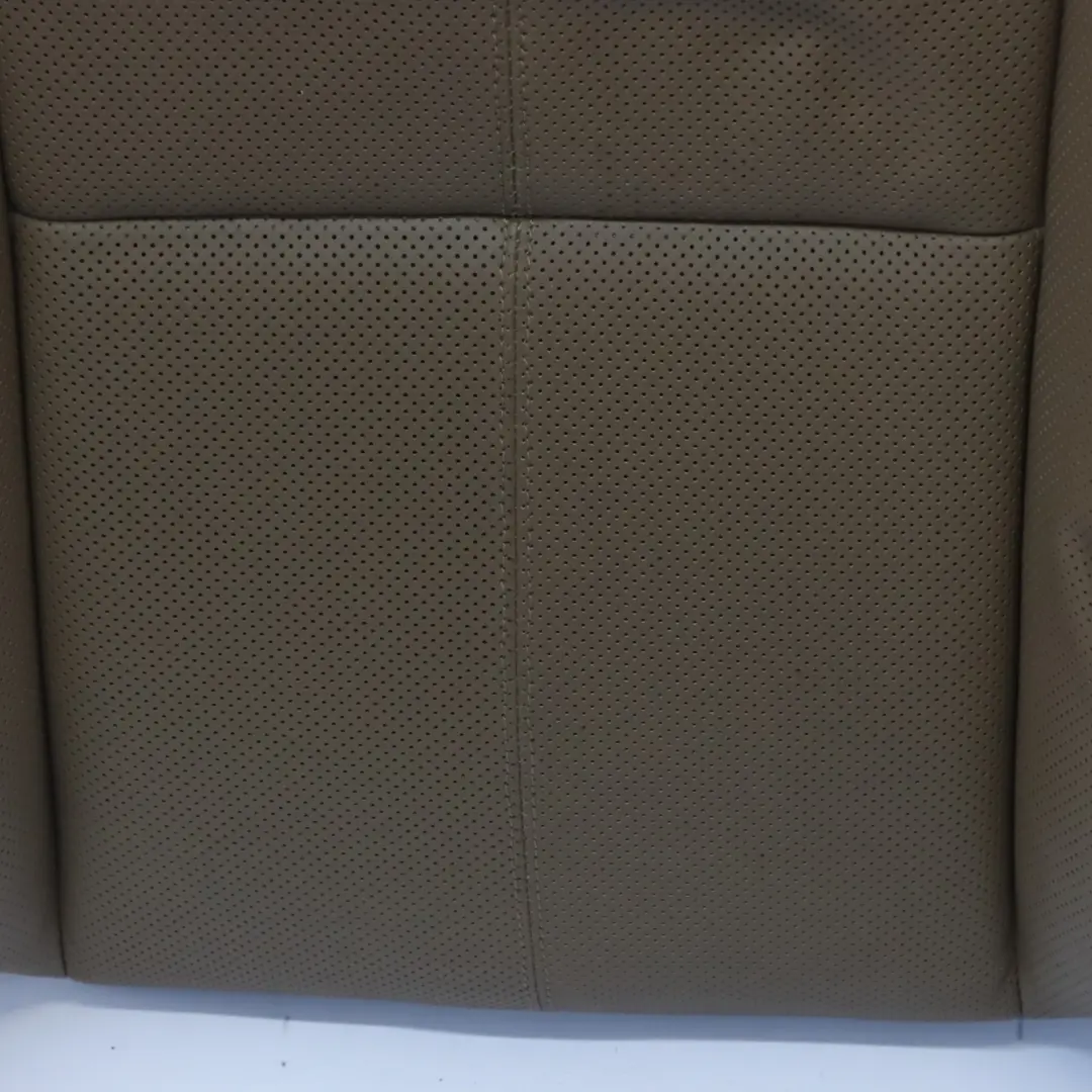 Mercedes W221 Poszewka Przedniego Oparcia Lewa Skórzana Designo Sand - SKU A2219101347-1 - Numer Części A2219101347