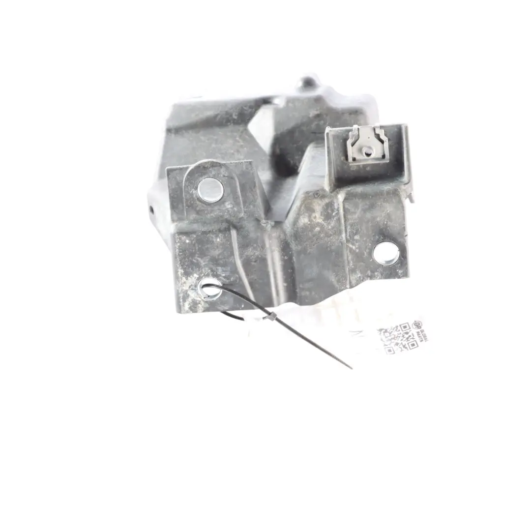 Mercedes SL R231 Uchwyt Błotnika Prawy Przód Prawo - SKU A2316260246 - Numer Części A2316260246