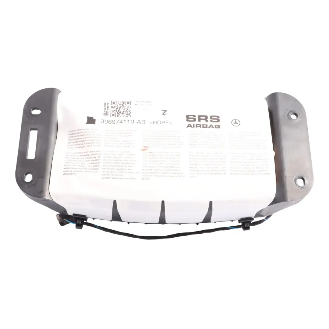 Mercedes R231 Dashboard Air Module Lef N/S Passenger Side - SKU A2318600602 - Part number A2318600602