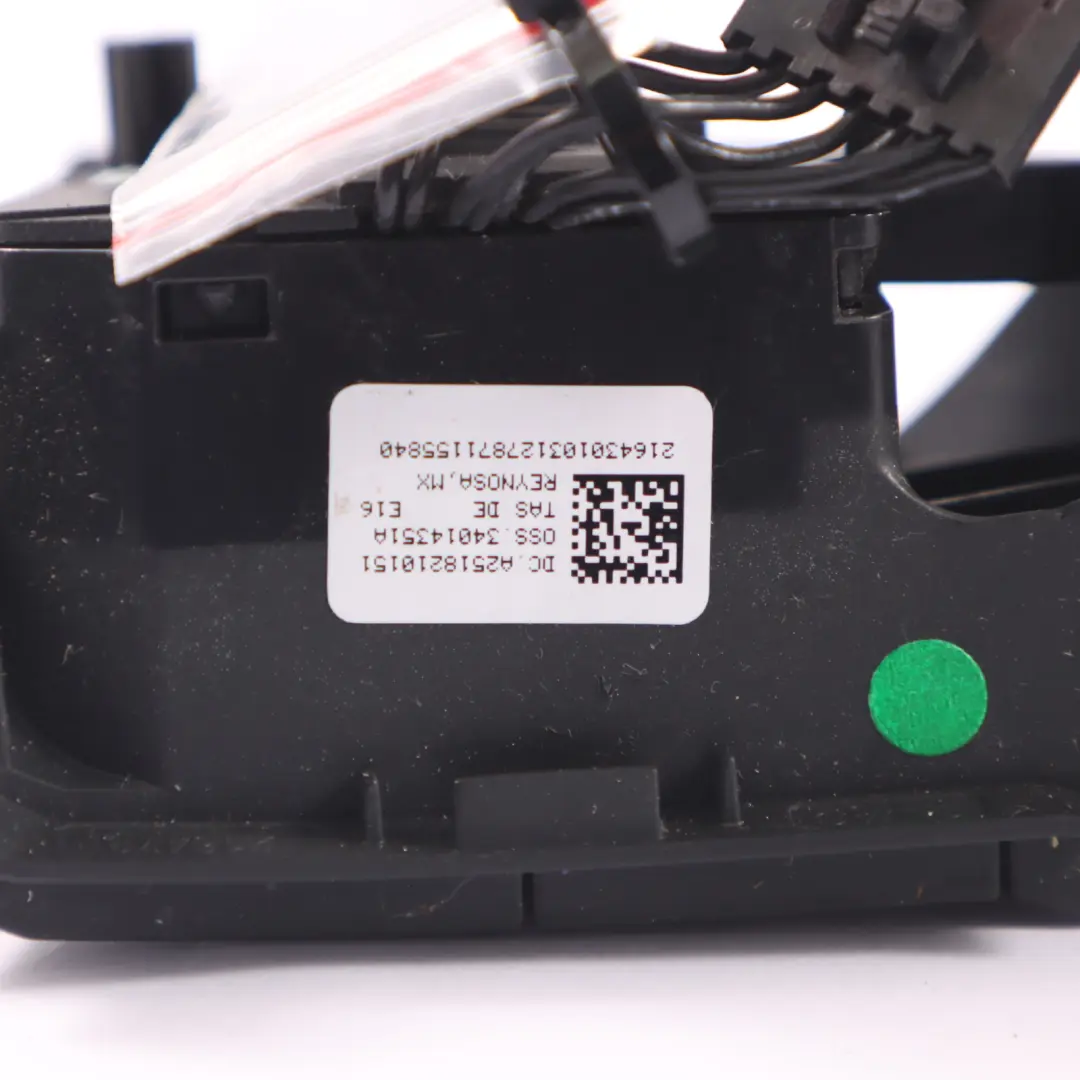 Mercedes W251 Volante Botón Interruptor Derecho Multifunción - SKU A2518210151-1 - Número de pieza A2518210151