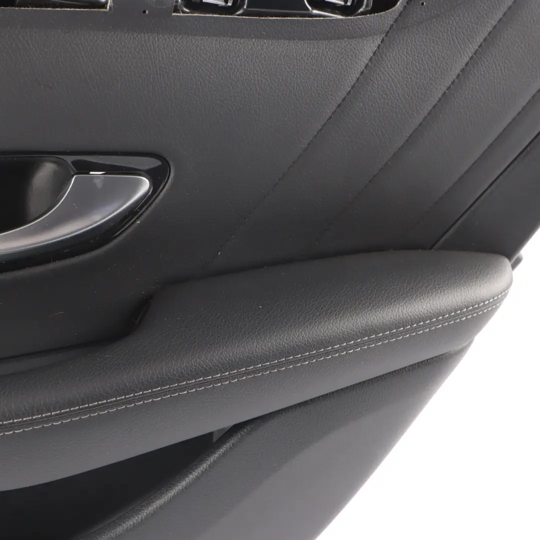 Tarjeta puerta trasera derecha Panel Negro AMG para Mercedes GLC C253 con número de pieza A2537301603 Mercedes GLC C253 Tarjeta puerta trasera derecha Panel Negro AMG - SKU A2537301603-1 - Número de pieza A2537301603