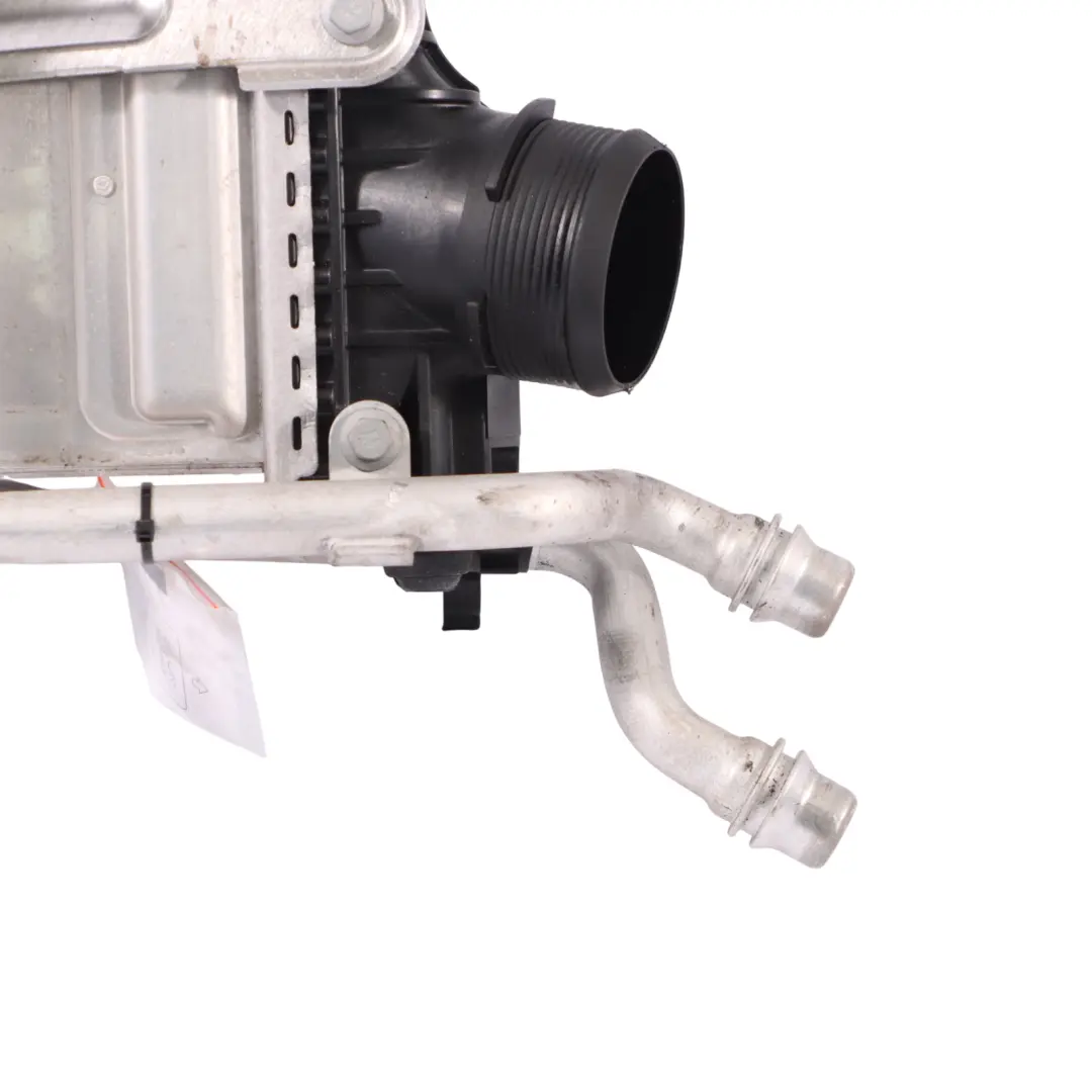 A45 AMG Benziner Lade Luft Kühler für Mercedes V177 mit Teilenummer A2600906600 Mercedes V177 A45 AMG Benziner Lade Luft Kühler - SKU A2600906600 - Teilenummer A2600906600