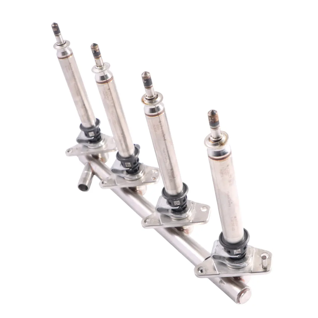 Mercedes W205 M264 Petrol Fuel Injector Nozzle Injection Rail Line A2640701000 - SKU A2640701900-1 - Part number A2640701900