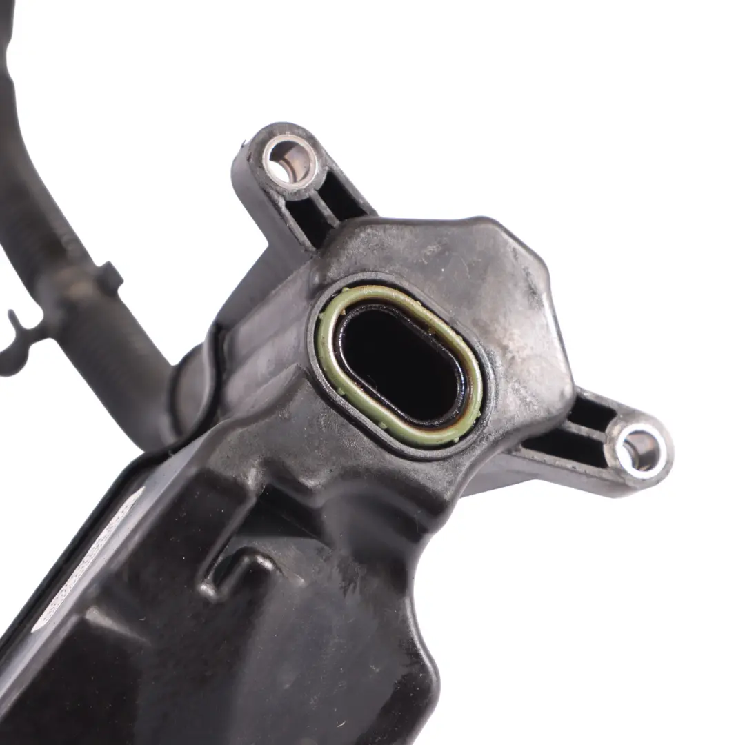 M270 Motor Gasolina Separador De Aceite Manguera Tubo para Mercedes W176 con número de pieza A2700104203 Mercedes W176 M270 Motor Gasolina Separador De Aceite Manguera Tubo - SKU A2700104203 - Número de pieza A2700104203