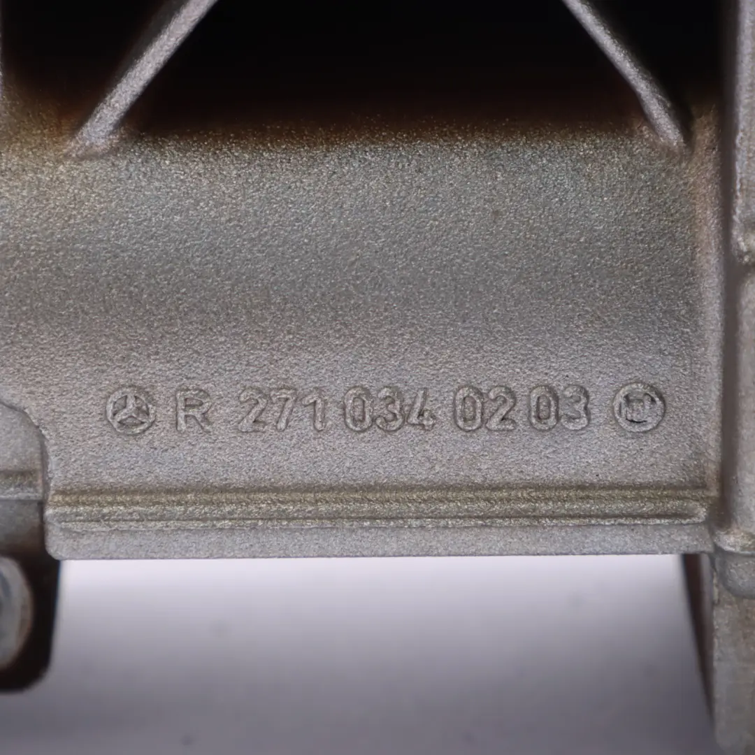 M271 Pompe À Huile Pour Moteur À Essence A2710340203 Mercedes W203 W204 W211 - SKU A2710300771-1 - Numéro de pièce A2710300771
