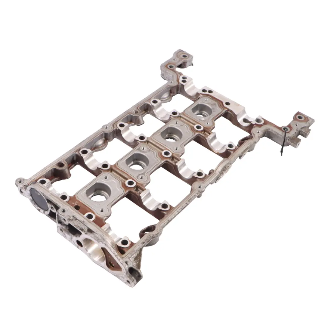 Camshaft Housing M271 Camshaft Bearing Carrier to Mercedes SLK R171 with Part number A2710501202 Mercedes SLK R171 Camshaft Housing M271 Camshaft Bearing Carrier - SKU A2710501202 - Part number A2710501202