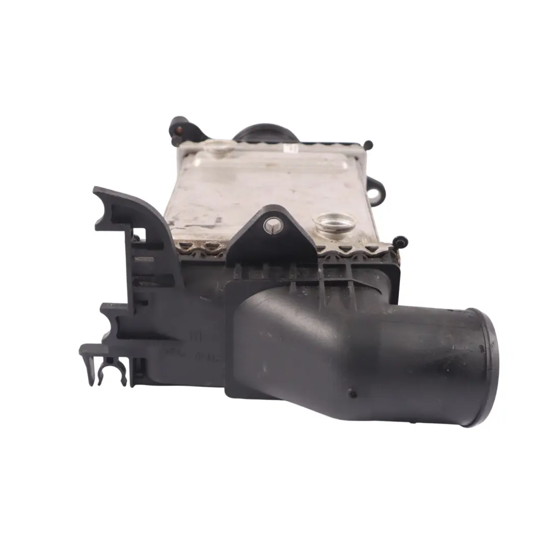 Benziner Ladeluftkühler Kühler für Mercedes W204 2.0 mit Teilenummer A2740900414 Mercedes W204 2.0 Benziner Ladeluftkühler Kühler - SKU A2740900414-1 - Teilenummer A2740900414