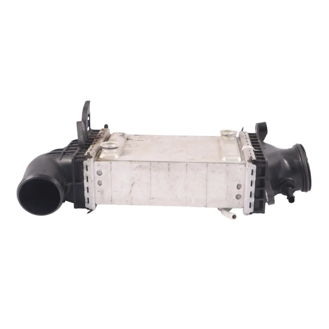 Benziner Ladeluftkühler Kühler für Mercedes W204 2.0 mit Teilenummer A2740900414 Mercedes W204 2.0 Benziner Ladeluftkühler Kühler - SKU A2740900414-1 - Teilenummer A2740900414
