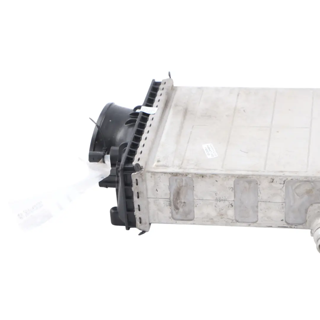 Enfriador De Aire De Carga Radiador Intercooler para Mercedes A207 con número de pieza A2760900214 Mercedes A207 Enfriador De Aire De Carga Radiador Intercooler - SKU A2760900214 - Número de pieza A2760900214