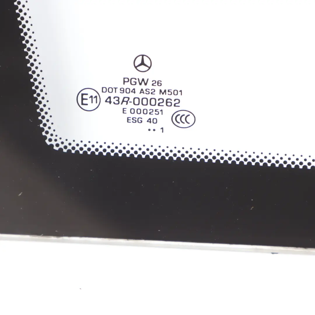 Vetro Fisso Pannello Anteriore Destra Chiaro AS2 per Mercedes W639 con numero di parte A6396736405 Mercedes W639 Vetro Fisso Pannello Anteriore Destra Chiaro AS2 - SKU A6396736405-1 - Numero di parte A6396736405