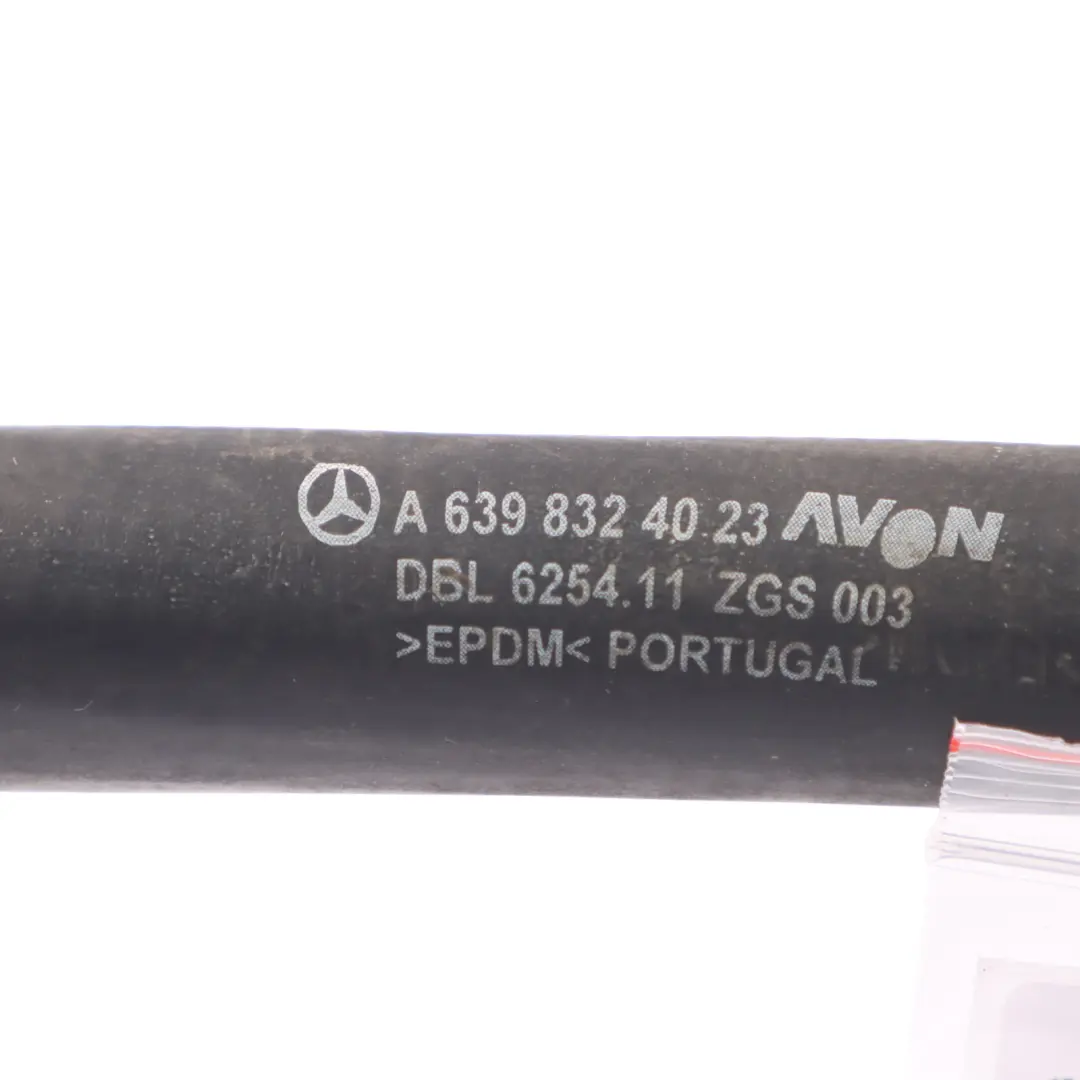 acqua refrigerante tubo flessibile linea per Mercedes Vito W639 Diesel con numero di parte A6398324023 Mercedes Vito W639 Diesel acqua refrigerante tubo flessibile linea - SKU A6398324023 - Numero di parte A6398324023