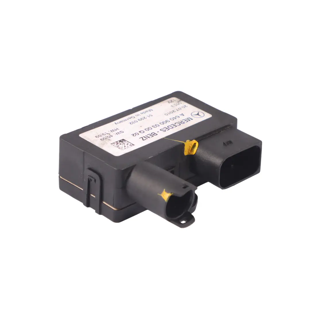 Mercedes W169 Glow Plug Relay Preheating Control Unit - SKU A6409000300 - Part number A6409000300
