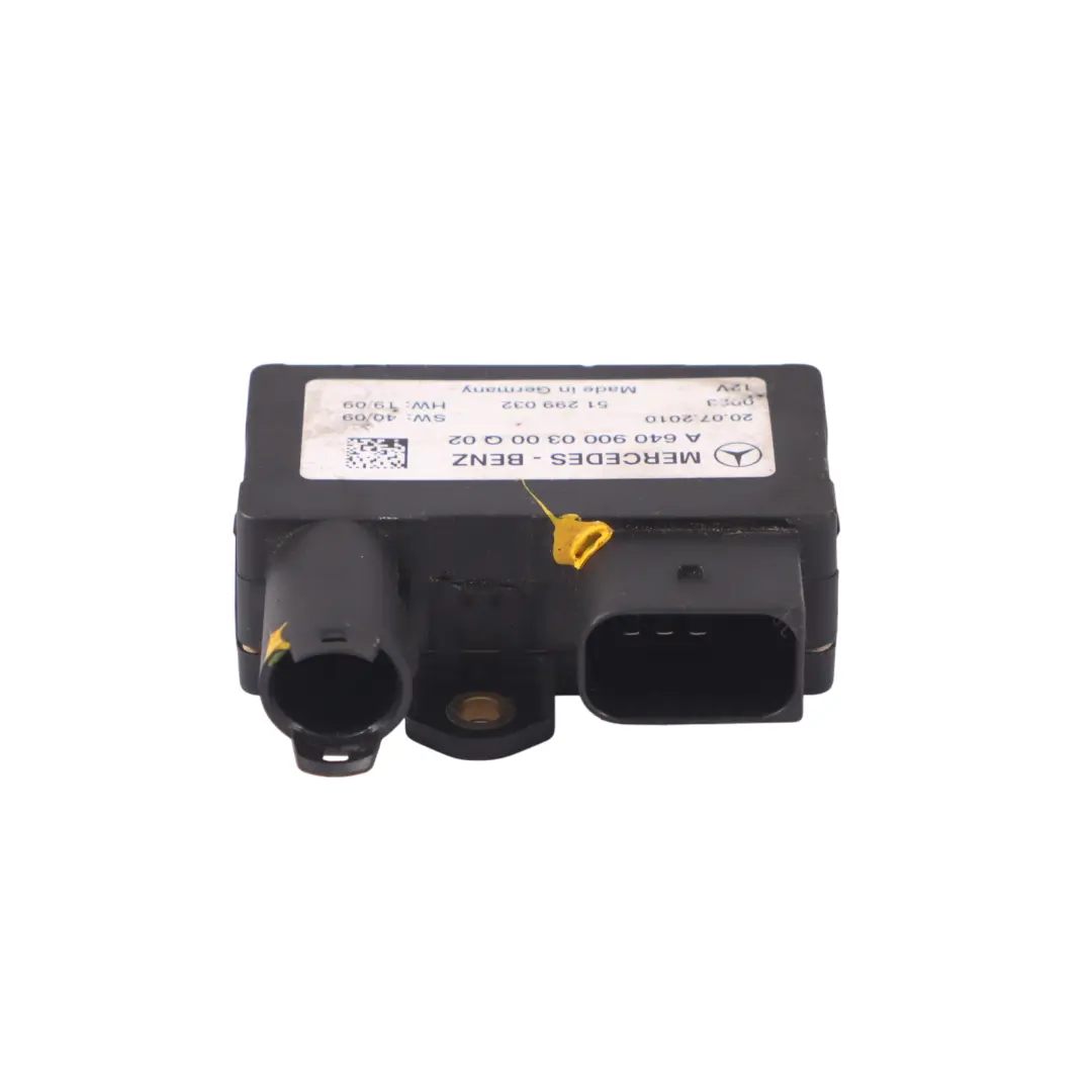 Mercedes W169 Glow Plug Relay Preheating Control Unit - SKU A6409000300 - Part number A6409000300