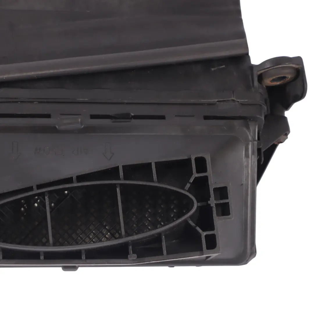 Amortiguación Pasajero Limpiar Caja Filtro De Aire para Mercedes GL X166 con número de pieza A6420904301 Mercedes GL X166 Amortiguación Pasajero Limpiar Caja Filtro De Aire - SKU A6420904301 - Número de pieza A6420904301