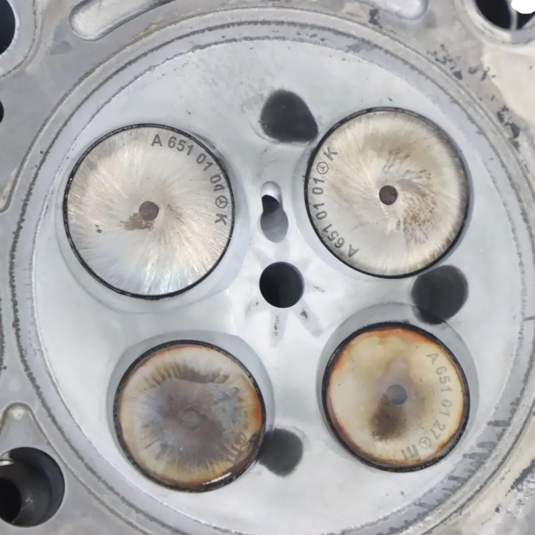 Culasse de moteur diesel Mercedes W204 W205 C207 W212 C218 OM651 pour à propos du numéro de pièce A6510108418 Culasse de moteur diesel Mercedes W204 W205 C207 W212 C218 OM651 - SKU A6510108418 - Numéro de pièce A6510108418