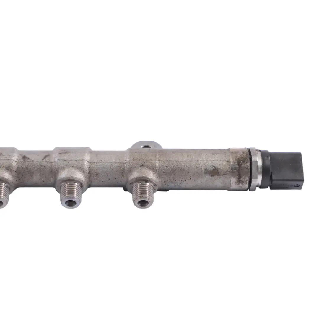 Mercedes W204 W212 W246 OM651 Diesel Rampe Injection Carburant - SKU A6510701595-1 - Numéro de pièce A6510701595