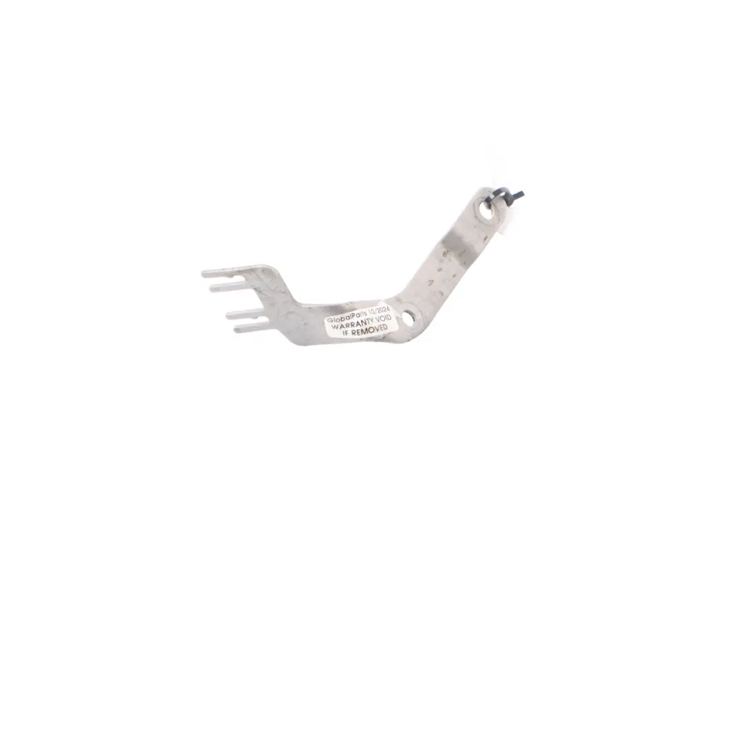 OM651 Charge Air Pipe Hose Bracket Carrier Support to Mercedes X156 with Part number A6510982739 Mercedes X156 OM651 Charge Air Pipe Hose Bracket Carrier Support - SKU A6510982739 - Part number A6510982739