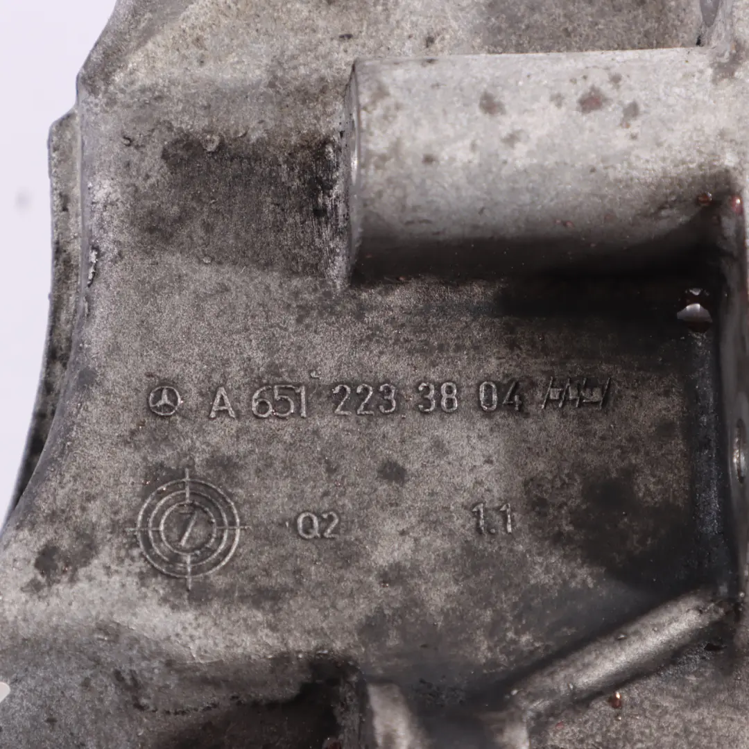 Soporte Del Soporte Del Motor Izquierdo para Mercedes W166 con número de pieza A6512233804 Mercedes W166 Soporte Del Soporte Del Motor Izquierdo - SKU A6512233804 - Número de pieza A6512233804