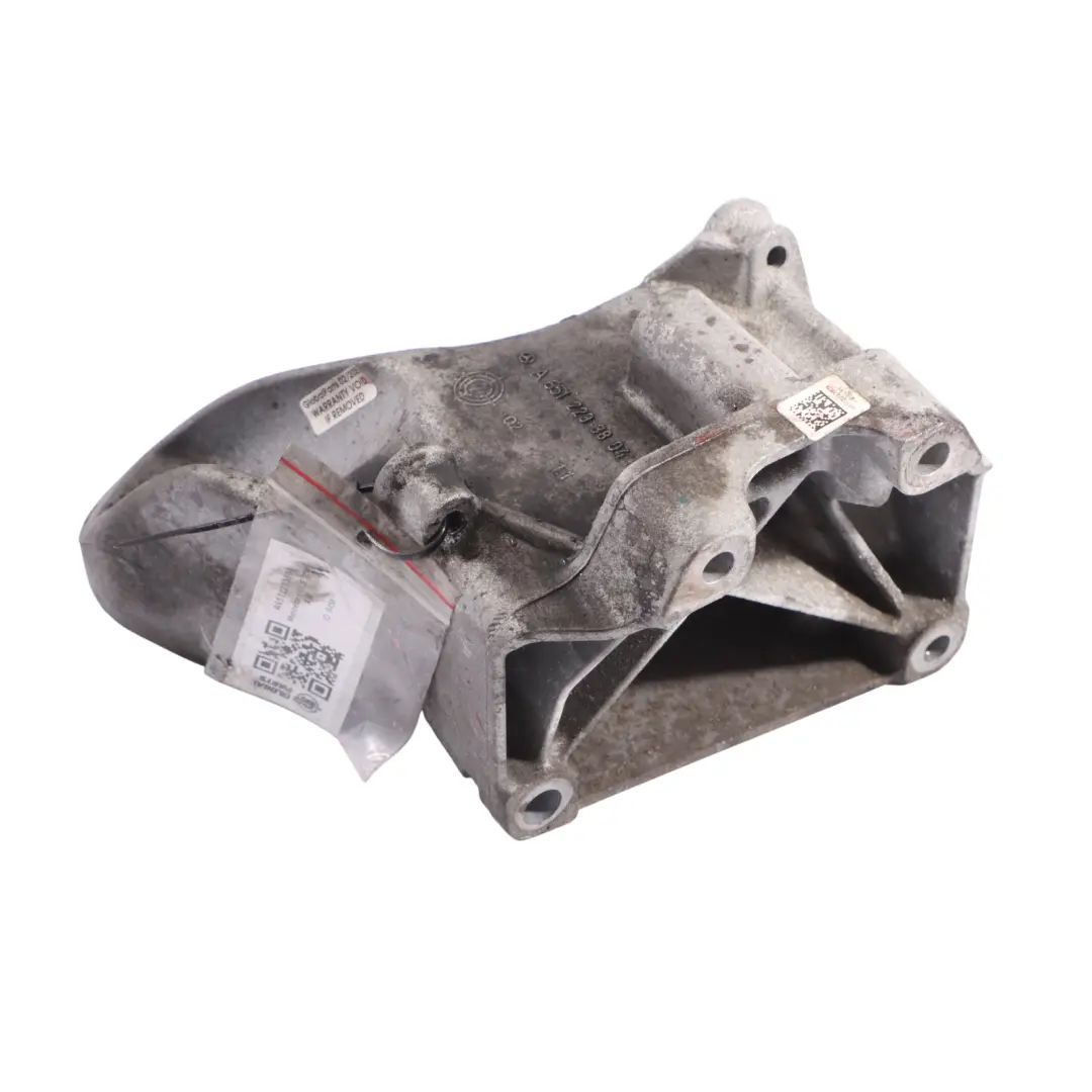 Supporto Supporto Motore Sinistro per Mercedes W166 con numero di parte A6512233804 Mercedes W166 Supporto Supporto Motore Sinistro - SKU A6512233804 - Numero di parte A6512233804