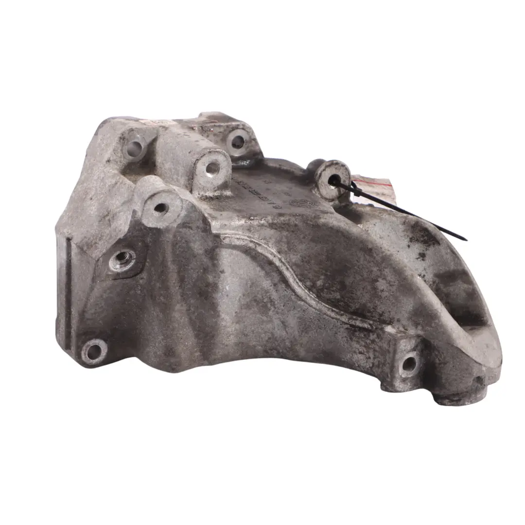 Halterung Links für Mercedes W166 Motor mit Teilenummer A6512233804 Mercedes W166 Motor Halterung Links - SKU A6512233804 - Teilenummer A6512233804