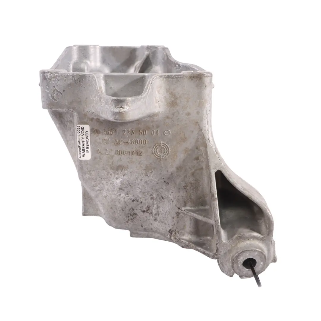 Staffa Del Supporto Motore per Mercedes W166 con numero di parte A6512235004 Mercedes W166 Staffa Del Supporto Motore - SKU A6512235004 - Numero di parte A6512235004