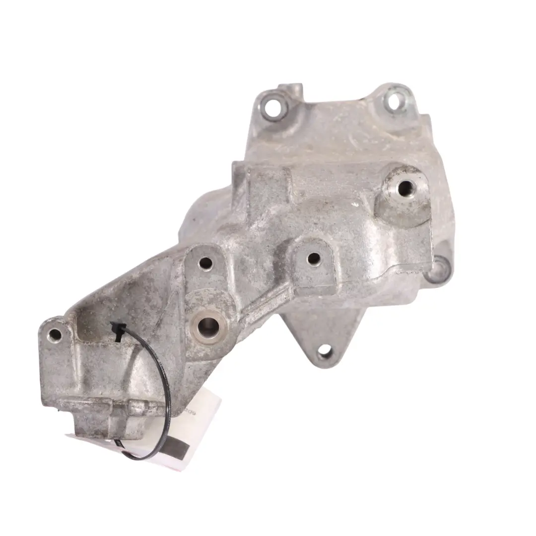 Halterung für Mercedes W166 Motor mit Teilenummer A6512235004 Mercedes W166 Motor Halterung - SKU A6512235004 - Teilenummer A6512235004