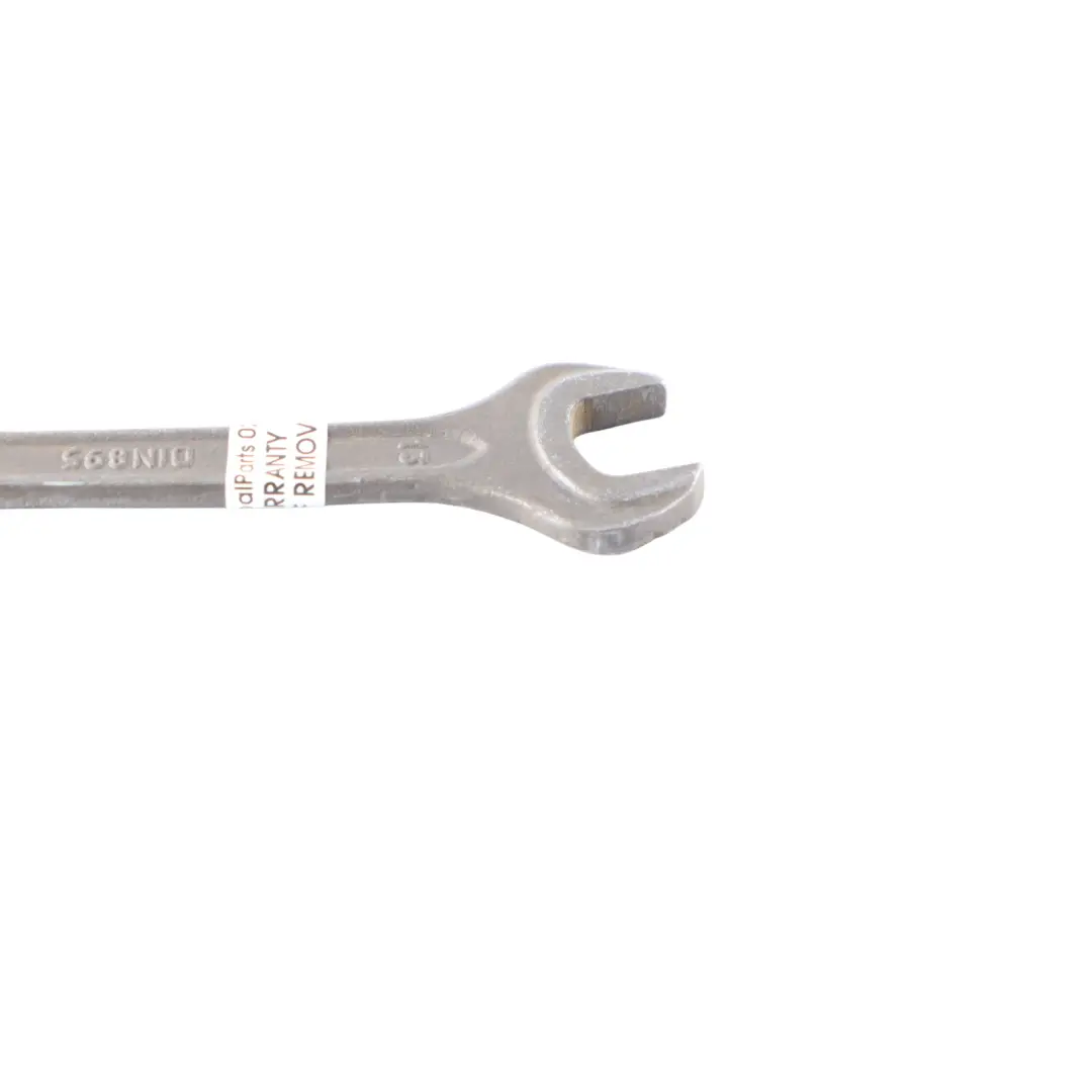 W902 W903 W904 W905 W906 W907 W909 Clé de roue 16x19 Outil pour Mercedes à propos du numéro de pièce A9015810024 Mercedes W902 W903 W904 W905 W906 W907 W909 Clé de roue 16x19 Outil - SKU A9015810024-1 - Numéro de pièce A9015810024