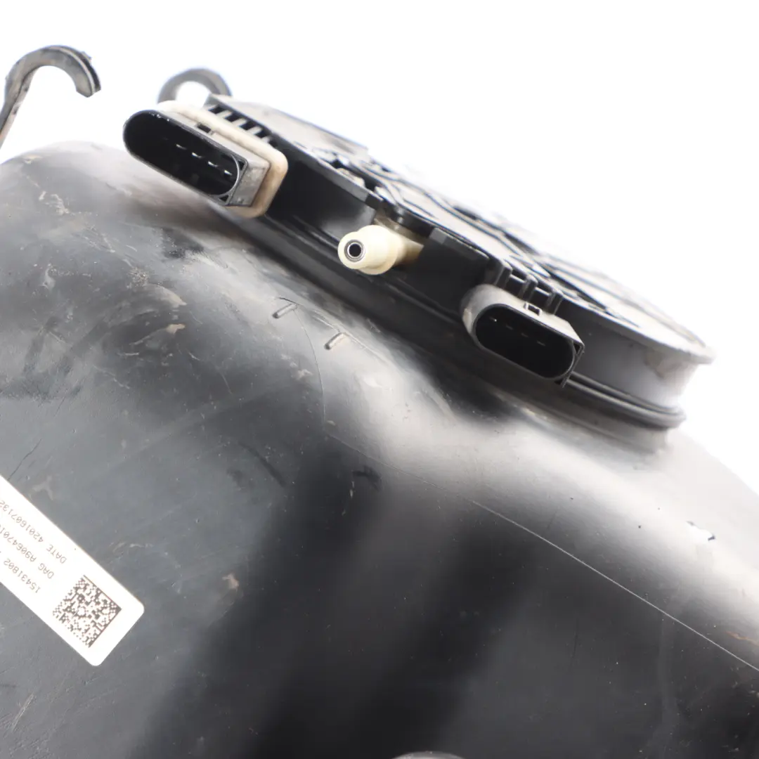 Adblue Reservoir Fuel Tank Passive to Mercedes W906 Diesel with Part number A9064701815 Mercedes W906 Diesel Adblue Reservoir Fuel Tank Passive - SKU A9064701815 - Part number A9064701815