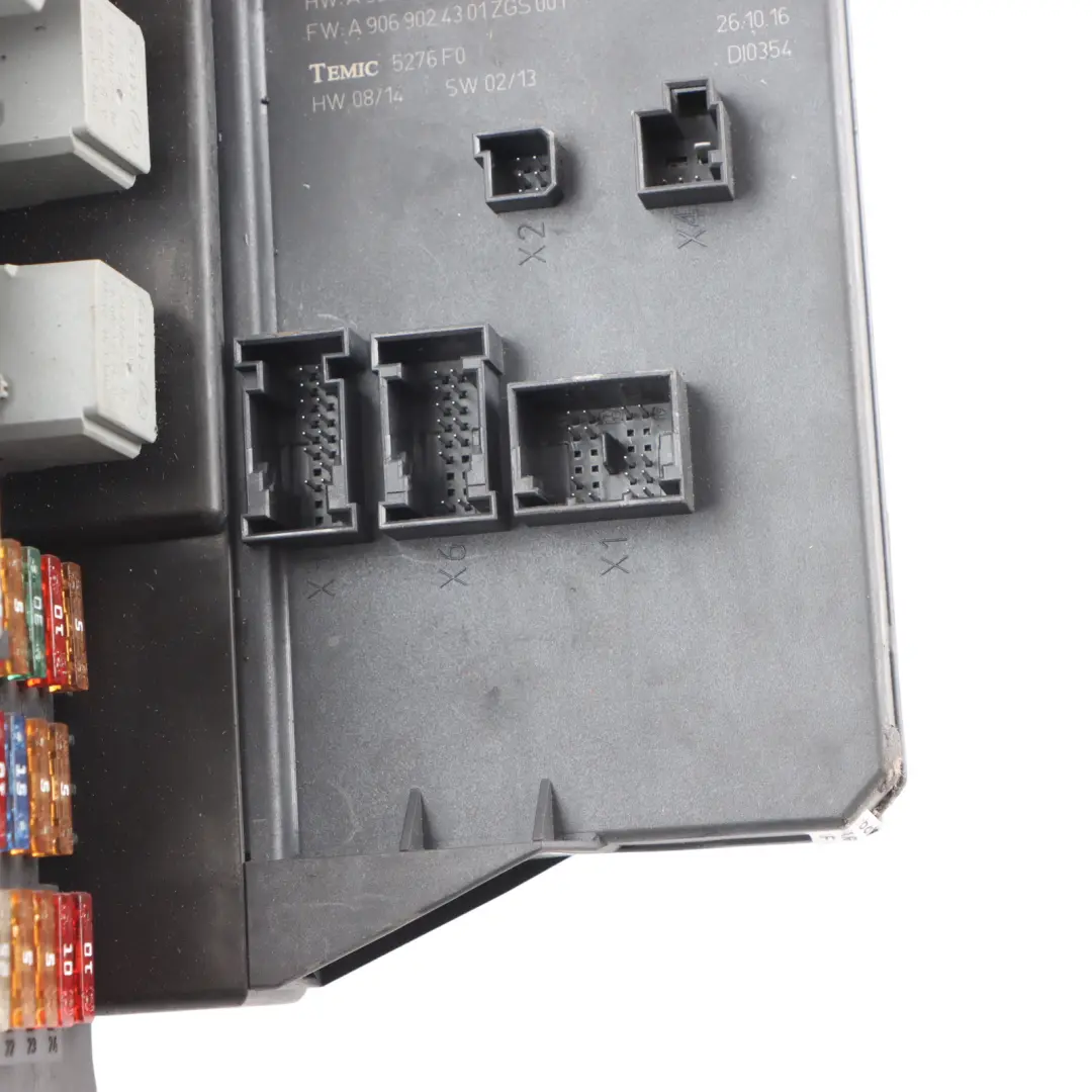 Mercedes W906 Fuse Box SAM Module Control Unit ZGS Temic - SKU A9069006303-1 - Part number A9069006303