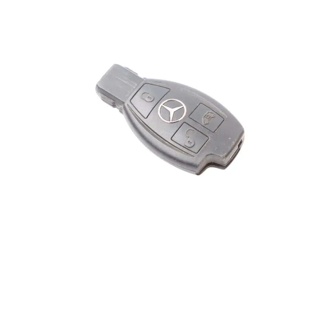 Key Ignition Lock Remote Control Unit Module to Mercedes W639 W906 with Part number A9069058500 Mercedes W639 W906 Key Ignition Lock Remote Control Unit Module - SKU A9069058500 - Part number A9069058500