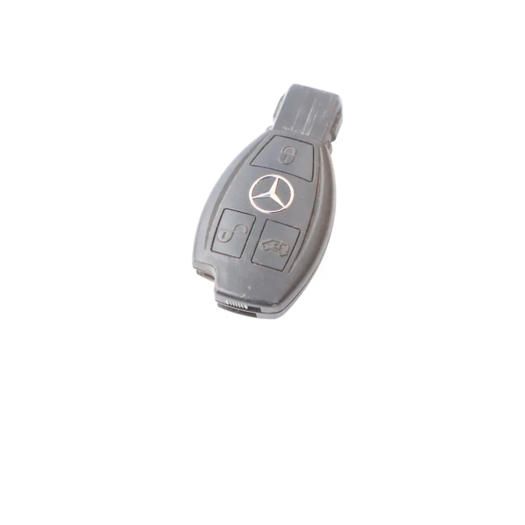 Key Ignition Lock Remote Control Unit Module to Mercedes W639 W906 with Part number A9069058500 Mercedes W639 W906 Key Ignition Lock Remote Control Unit Module - SKU A9069058500 - Part number A9069058500