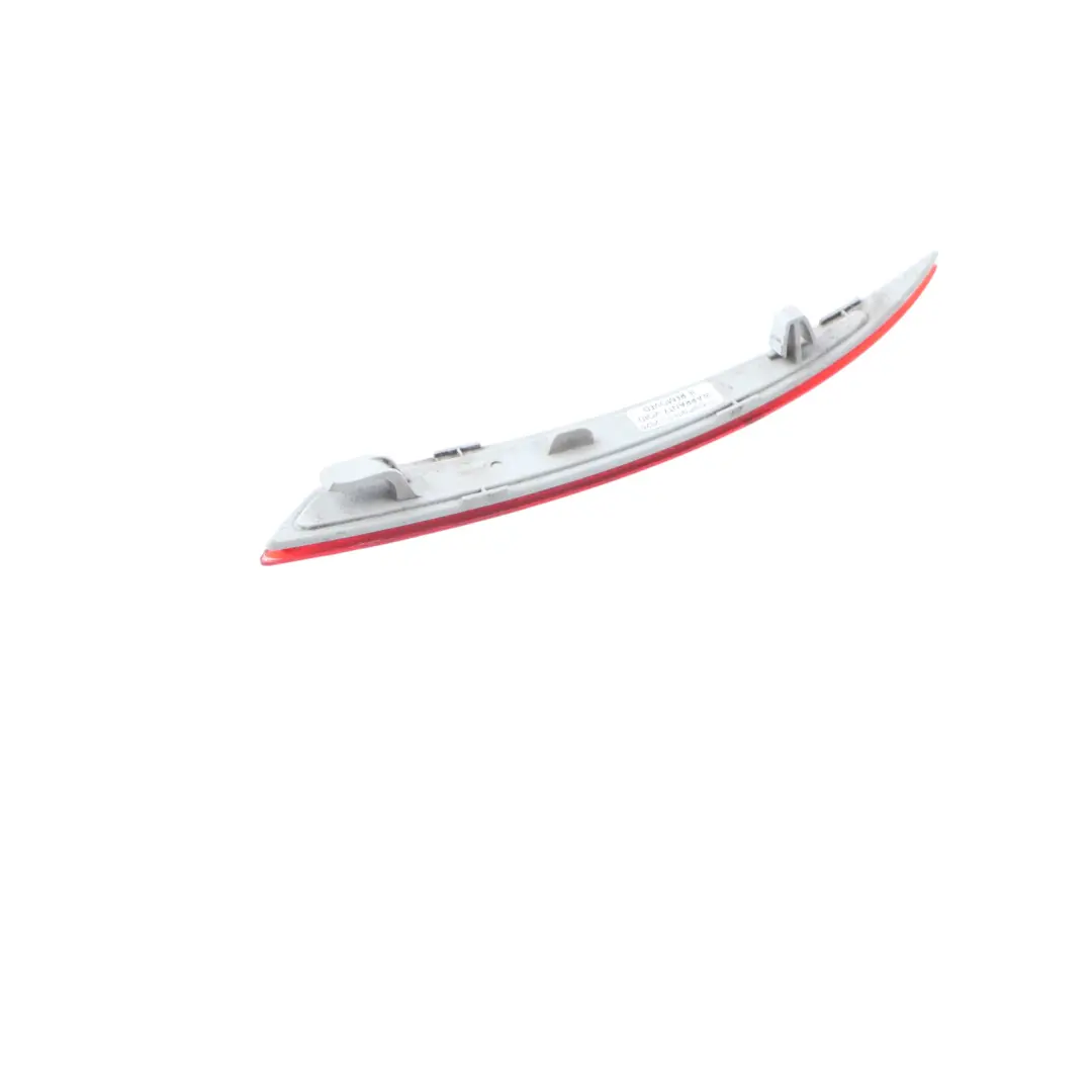 MK5 Hatchback Riflettore Paraurti Posteriore Destro per Ford Mondeo con numero di parte DS73-515B0-B Ford Mondeo MK5 Hatchback Riflettore Paraurti Posteriore Destro - SKU DS73-515B0-B - Numero di parte DS73-515B0-B