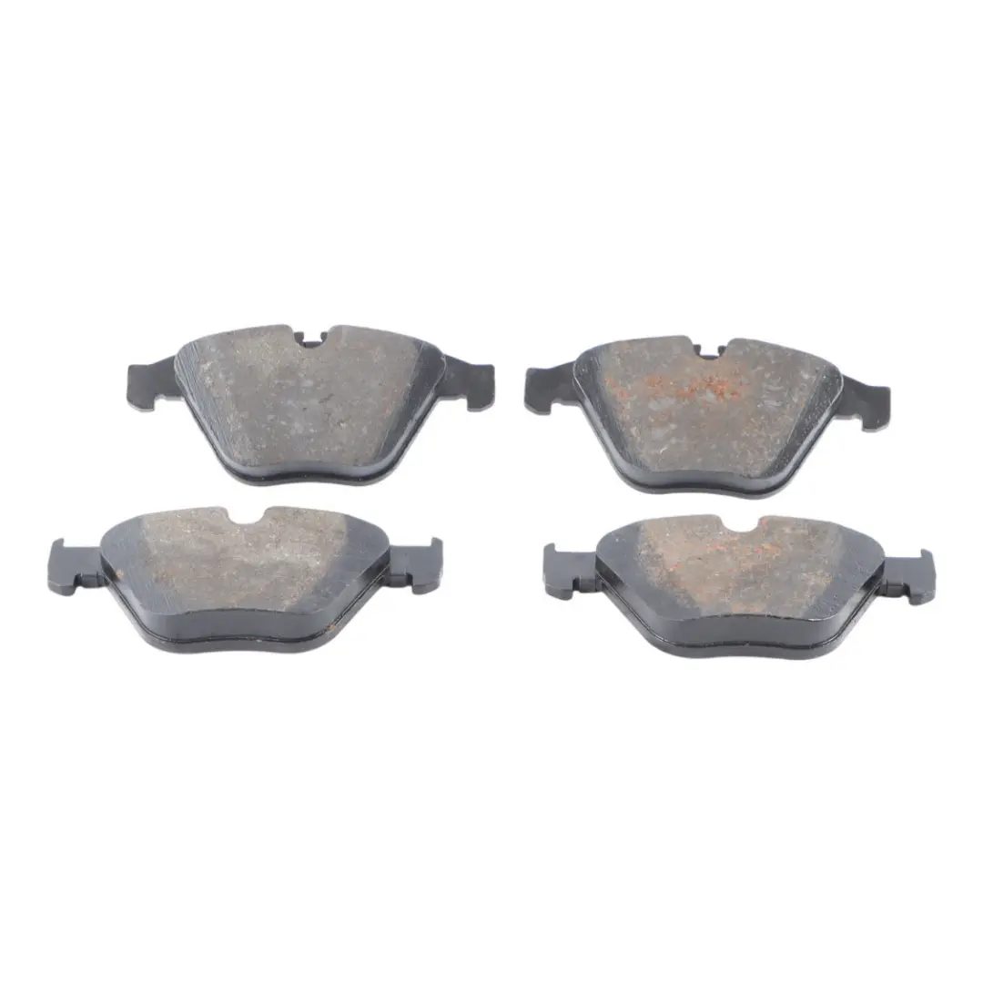 Brembo Front Axle Brake Pads Set Kit to BMW E60 E90 E91 with Part number P06081 BMW E60 E90 E91 Brembo Front Axle Brake Pads Set Kit - SKU P06081 - Part number P06081
