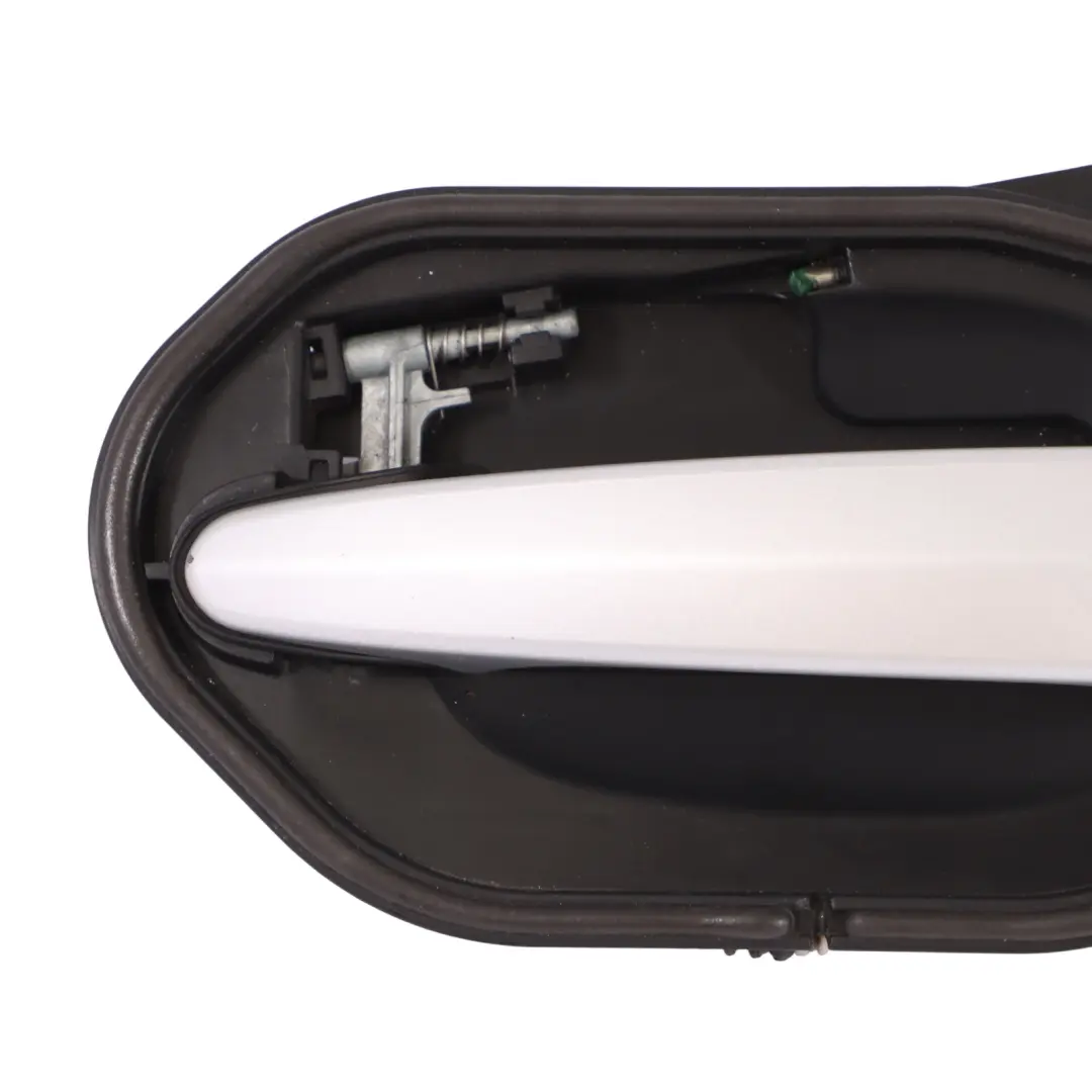 Carrier Outside Door Handle Front Left N/S Titan Silver - 354 to BMW X3 E83 with Part number 3449077 BMW X3 E83 Carrier Outside Door Handle Front Left N/S Titan Silver - 354 - SKU RHD-3449077-TS - Part number 3449077