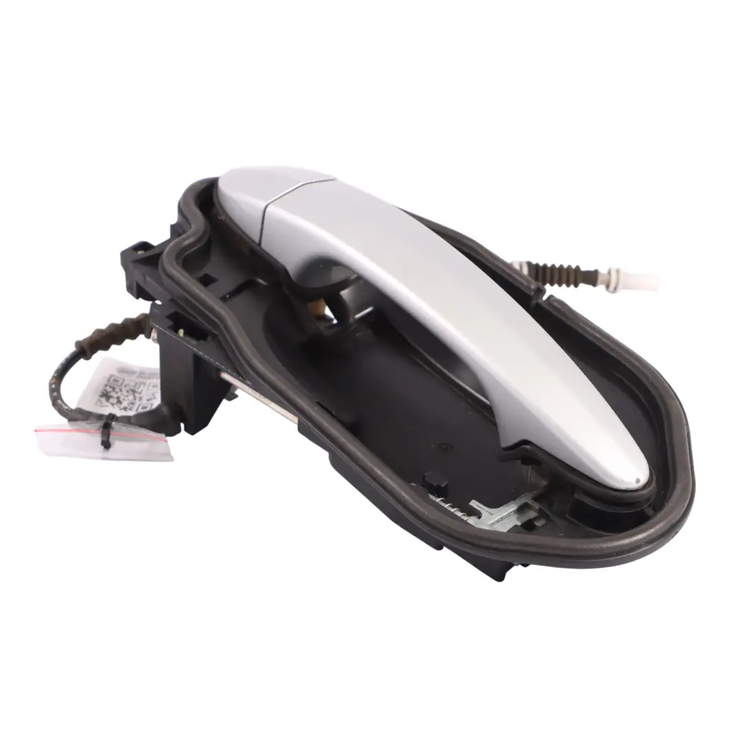 BMW X3 E83 Carrier Outside Door Handle Front Left N/S Titan Silver - 354 - SKU RHD-3449077-TS - Part number 3449077