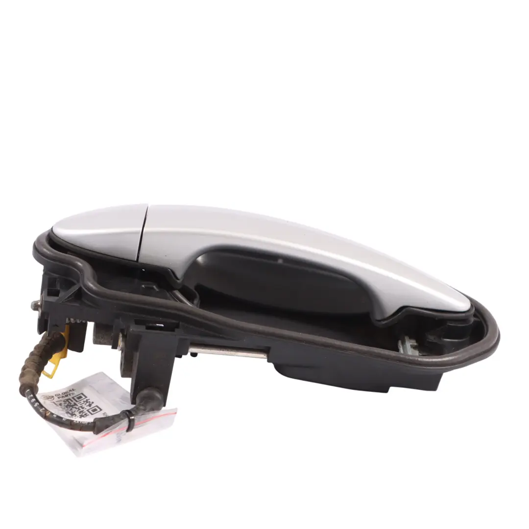 Carrier Outside Door Handle Front Left N/S Titan Silver - 354 to BMW X3 E83 with Part number 3449077 BMW X3 E83 Carrier Outside Door Handle Front Left N/S Titan Silver - 354 - SKU RHD-3449077-TS - Part number 3449077