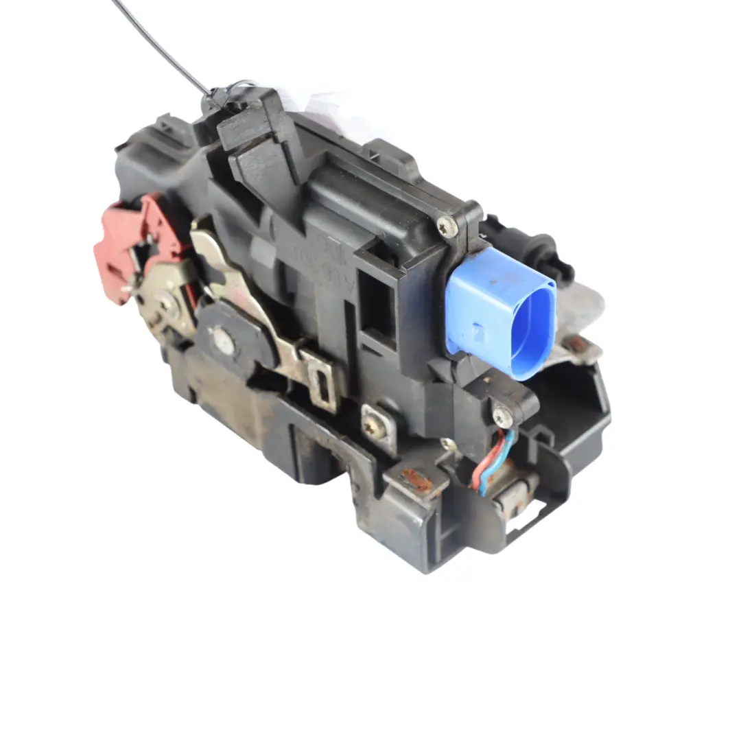 Door Lock Latch Front Left N/S Catch Actuator Mechanism to Audi A3 8P with Part number 4E2837015 Audi A3 8P Door Lock Latch Front Left N/S Catch Actuator Mechanism - SKU rhd-4E2837015 - Part number 4E2837015