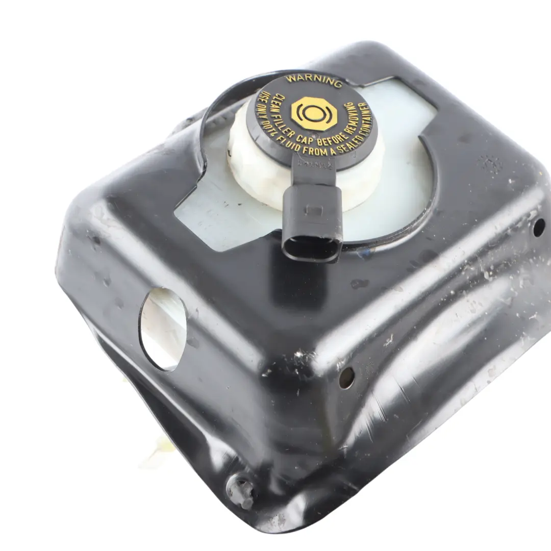 Brake Servo Audi A6 C7 A7 4G Booster Master Cylinder Unit to with Part number 4G2612103H Brake Servo Audi A6 C7 A7 4G Booster Master Cylinder Unit - SKU RHD-4G2612103H - Part number 4G2612103H