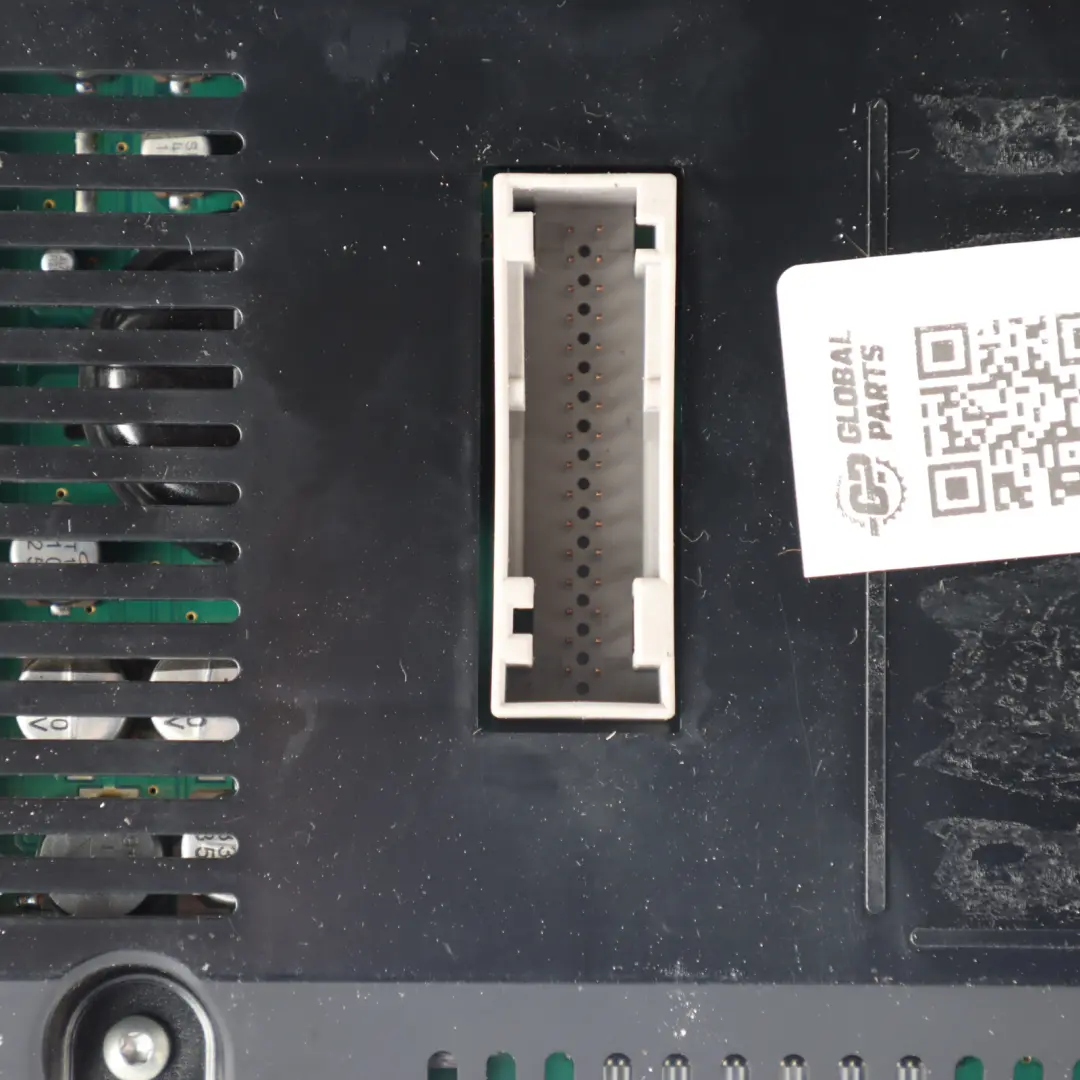 Instrument Cluster Clocks Speedometer Automatic to Audi Q7 4L Diesel with Part number 4L0920980TX Audi Q7 4L Diesel Instrument Cluster Clocks Speedometer Automatic - SKU RHD-4L0920980TX - Part number 4L0920980TX